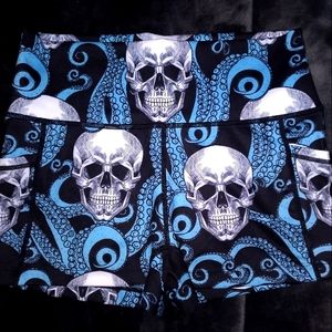 CVG Kraken Skulls Shorts